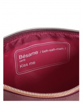 F1 1CPY Pouch Besame